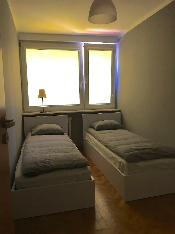 Guest Apartment ワルシャワ